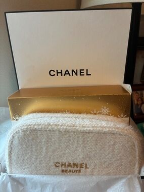 Chanel High Points Make Up Set - New in Box